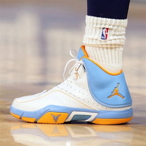 carmelo anthony melo shoes